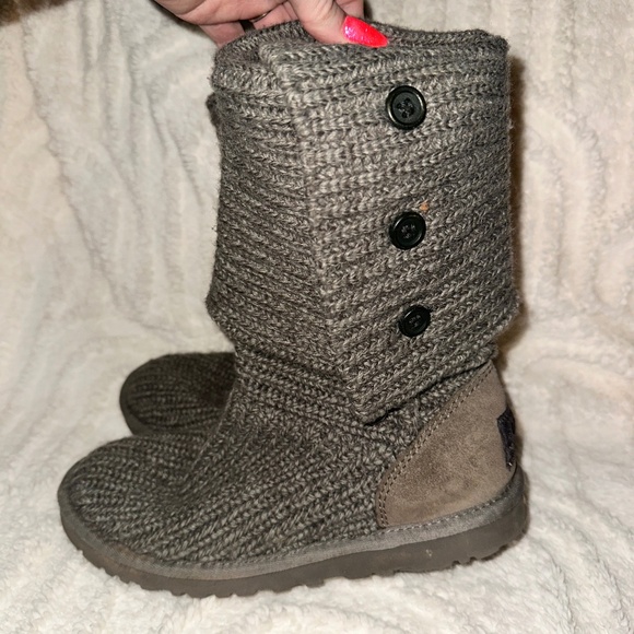 UGG sweater boots - Picture 1 of 5
